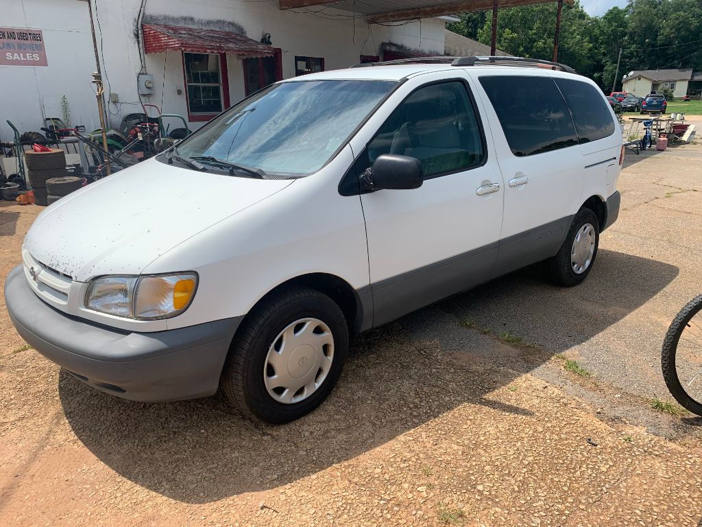 2000 Toyota Sienna